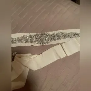 Pronovias | Accessories | Pronovias Belt | Poshmark display picture 3